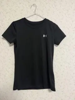 Under Armour ブラック Tシャツ