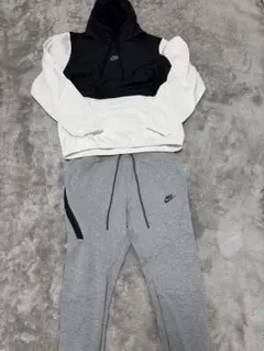 ナイキテックフリースパンツ他セット売り