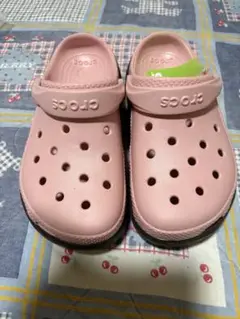 Crocs ピンク バヤバンド