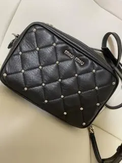 miumiuショルダーバッグ