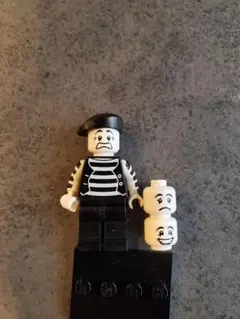 レゴ(LEGO) ミニフィグシリーズ パントマイマー 8684