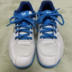 YONEX パワークッション ストライダー フロー