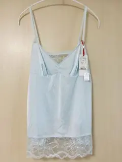 トリンプ　水色のレーストリムキャミソール