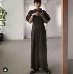 Hella JACQURD TUCK SLEEVE DRESS