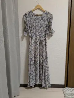 Item thumbnail for item 5d9951d4-1819-49ee-81d7-158b825cc529