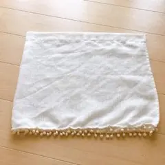 生成り カフェカーテン ポンポン付き リネン混 中古 （株）パル製