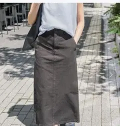 Spick and Span スピック＆スパン ガーメントダイタイトスカート 黒