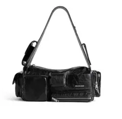 チ*ト様 【早い者勝ち】BALENCIAGA Superbusy ラージスリング ホワイト の ウィメンズ Superbusy ラージ スリングバッグ