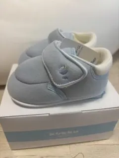 familiar ファーストシューズ　新品