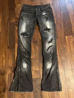 Item thumbnail for item e6114d3c-c505-4f79-bca5-318d511bd2fb