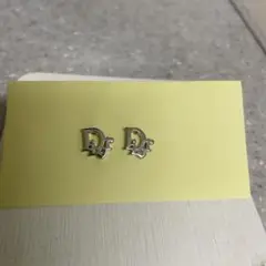 ピアス