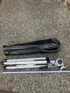 Item thumbnail for item e485273b-8f0f-41e8-b617-d5cbb93d8fa7