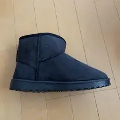 ショートブーツ　黒　もこもこ