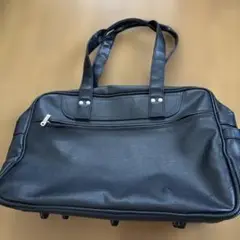 スクールバッグ　大阪学芸高校　かばん