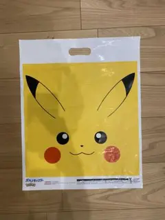 ピカチュウデザインのプラスチック袋