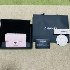CHANEL コンパクトウォレット 美品 ピンク キャビアスキン