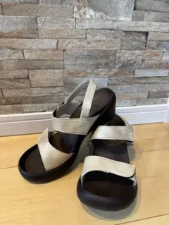 マーレマーレサンダル