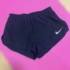 Nike DRI-FIT ブラックショートパンツ エアロスイフト
