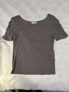 ブラウン パフスリーブ Tシャツ