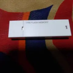 USBフラッシュメモリー ホワイト　32GB