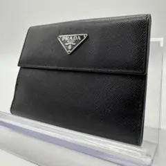 プラダ 三つ折り財布 三角ロゴプレート ブラック サフィアーノレザー シルバー