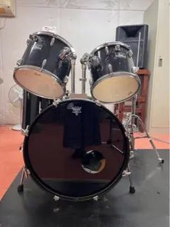 Pearl forum series ドラムセット