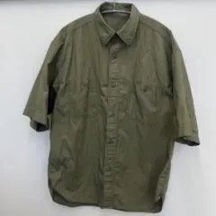 値下げ中！カーキ色 半袖ワークシャツ　GU メンズ　S