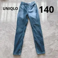 【美品】UNIQLO 140サイズ　ジーンズパンツ　ブルー