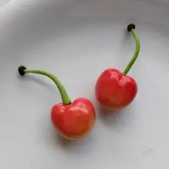 1 さくらんぼ チェリー フェイクスイーツデコパーツ 推し活