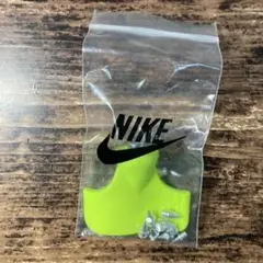 NIKE エアズームヴィクトリー 付属ピン
