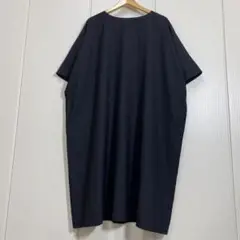 STAMP AND DIARY ハリのある 大人なドレープ感のボックスワンピース
