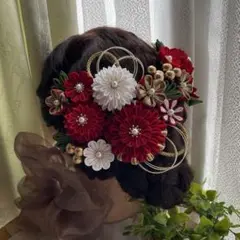 つまみ細工髪飾り　成人式　卒業式　紅白　えんじ　赤　振袖　着物　袴　和装　晴れ着