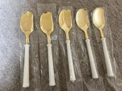 Item thumbnail for item ae8cb5e8-202e-43ba-9cbf-354eba7e666d