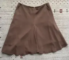αA ひざ丈スカート