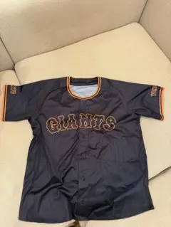 GIANTS シーズンシートグッズユニフォームとタオル ペンケース