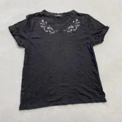 アベイル Tシャツ 刺繍入り 半袖