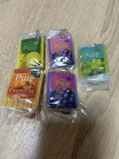 ピュレグミ　ガチャガチャ　チャーム
