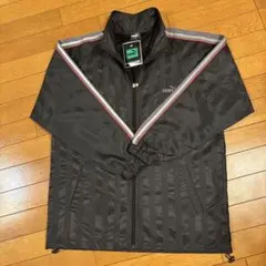 PUMA ブラック ウィンドブレーカー M