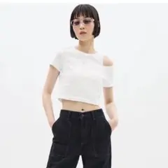 【新品未使用】GU ショルダーカットアウトT オフホワイト Mサイズ 白