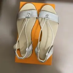 MAURICE シルバートングサンダル24.5cm