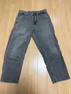 UNIQLO リラックスアンクルジーンズ グレー　Sサイズ