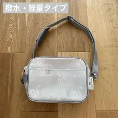 LAURA ASHLEY 通園バッグ　スワン通園バッグ　肩掛けバッグ