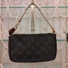 LOUISVUITTONルイヴィトン アクセサリーポーチ
