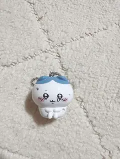 ちいかわ　ハチワレ　キーホルダー