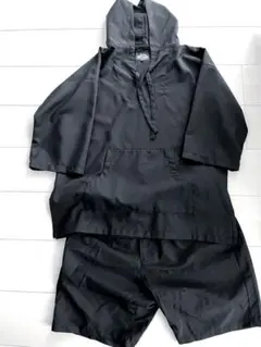 BEAMS ブラック パーカーとショーツセット