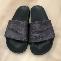 ニードルス　シャワーサンダル
