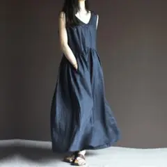 【新品】ブイネック　ロングワンピース　オルチャン L