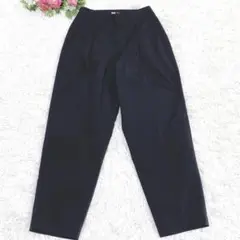 美品【XS】ユニクロ セオリーコラボ 黒 テーパードパンツ 小さい方
