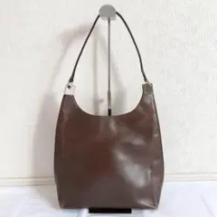Salvatore Ferragamo ãã§ã©ã¬ã¢ ããŒãããã° ã¬ã¶ãŒ é