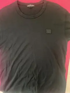 アクネストゥディオズ⭐︎黒Tシャツ